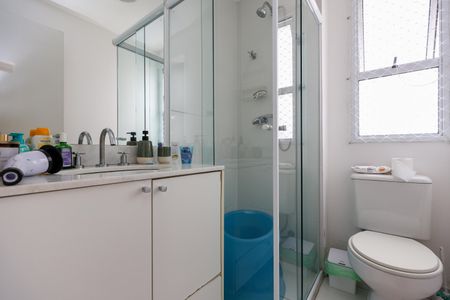 Apartamento à venda com 70m², 2 quartos e 2 vagasBanheiro da Suíte 2