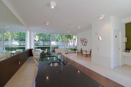 Apartamento à venda com 70m², 2 quartos e 2 vagasÁrea comum - Salão de festas