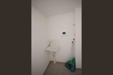 Apartamento à venda com 34m², 2 quartos e 1 vagaÁrea de Serviço