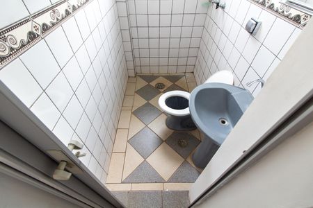 BANHEIRO de kitnet/studio para alugar com 1 quarto, 17m² em Cidade Universitária, Campinas