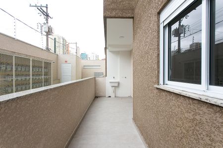 Apartamento para alugar com 44m², 2 quartos e sem vaga Apartamento para alugar com 44m², 2 quartos e sem vagaVaranda