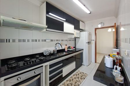 Apartamento para alugar com 85m², 2 quartos e 2 vagasCozinha 