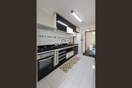 Apartamento para alugar com 85m², 2 quartos e 2 vagasCozinha 