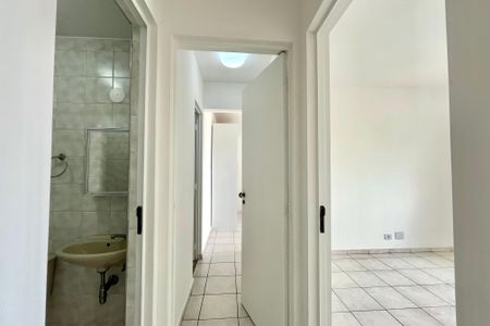 Apartamento para alugar com 60m², 2 quartos e 1 vaga Apartamento para alugar com 60m², 2 quartos e 1 vagaCorredor