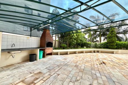 Apartamento para alugar com 60m², 2 quartos e 1 vaga Apartamento para alugar com 60m², 2 quartos e 1 vagaÁrea comum - Churrasqueira