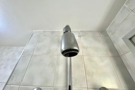 Apartamento para alugar com 60m², 2 quartos e 1 vaga Apartamento para alugar com 60m², 2 quartos e 1 vagaBanheiro da Suíte