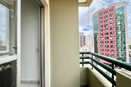 Apartamento para alugar com 60m², 2 quartos e 1 vaga Apartamento para alugar com 60m², 2 quartos e 1 vagaVaranda da Sala