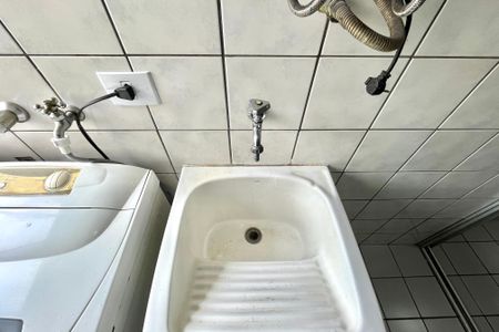 Apartamento para alugar com 60m², 2 quartos e 1 vaga Apartamento para alugar com 60m², 2 quartos e 1 vagaÁrea de Serviço