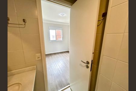 Apartamento para alugar com 61m², 2 quartos e 2 vagas Apartamento para alugar com 61m², 2 quartos e 2 vagasBanheiro da Suíte