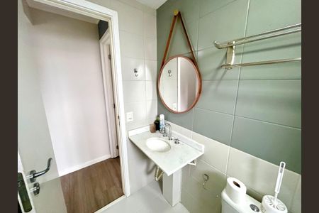 Apartamento para alugar com 61m², 2 quartos e 2 vagas Apartamento para alugar com 61m², 2 quartos e 2 vagasBanheiro 1