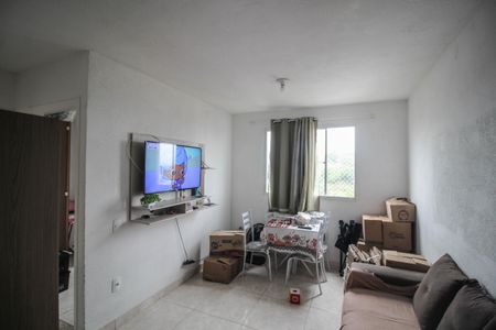 Sala de apartamento para alugar com 2 quartos, 44m² em Cerâmica, Nova Iguaçu