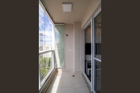 Varanda de apartamento para alugar com 2 quartos, 51m² em Super Quadra Morumbi, São Paulo