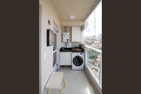 Varanda - Área de Serviço de apartamento para alugar com 2 quartos, 51m² em Super Quadra Morumbi, São Paulo