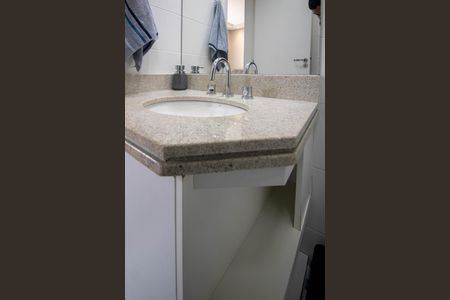 Apartamento para alugar com 51m², 2 quartos e 1 vagaBanheiro