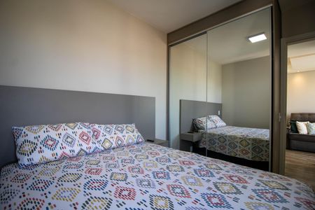 Apartamento para alugar com 51m², 2 quartos e 1 vagaSuíte 