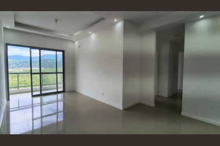 Sala de apartamento para alugar com 2 quartos, 82m² em Recreio dos Bandeirantes, Rio de Janeiro