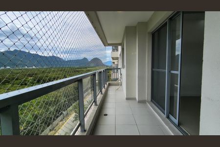 Apartamento para alugar com 82m², 2 quartos e 1 vagaVaranda