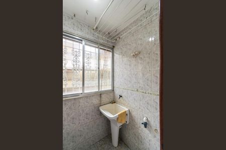 Casa de condomínio à venda com 75m², 2 quartos e 1 vaga Casa de condomínio à venda com 75m², 2 quartos e 1 vagaÁrea de Serviço