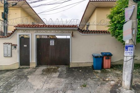 Casa de condomínio à venda com 75m², 2 quartos e 1 vaga Casa de condomínio à venda com 75m², 2 quartos e 1 vagaFachada