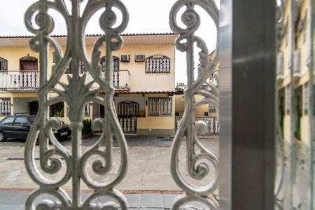 Casa de condomínio à venda com 75m², 2 quartos e 1 vaga Casa de condomínio à venda com 75m², 2 quartos e 1 vagaVista da Área de Serviço