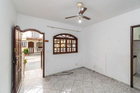 Sala de casa de condomínio à venda com 2 quartos, 75m² em Colégio, Rio de Janeiro