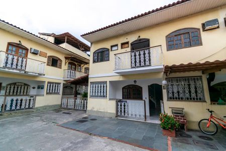 Casa de condomínio à venda com 75m², 2 quartos e 1 vaga Casa de condomínio à venda com 75m², 2 quartos e 1 vagaÁrea comum - Fachada do Imóvel