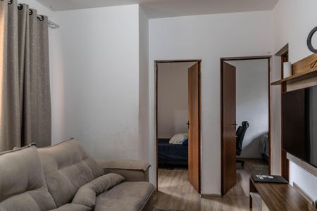 Sala de apartamento para alugar com 2 quartos, 50m² em Camargos, Belo Horizonte