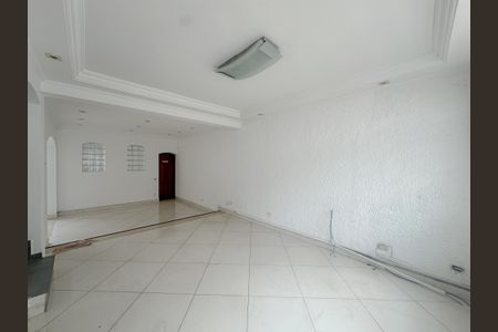 Casa à venda com 300m², 5 quartos e 4 vagas Casa à venda com 300m², 5 quartos e 4 vagasSala