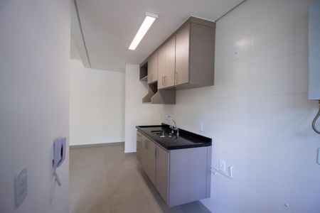 Apartamento para alugar com 69m², 2 quartos e 2 vagas Apartamento para alugar com 69m², 2 quartos e 2 vagasCozinha