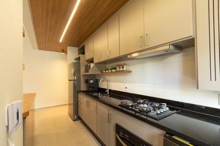 Apartamento para alugar com 69m², 2 quartos e 2 vagas Apartamento para alugar com 69m², 2 quartos e 2 vagasCozinha