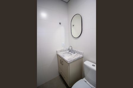 Apartamento para alugar com 69m², 2 quartos e 2 vagas Apartamento para alugar com 69m², 2 quartos e 2 vagasBanheiro