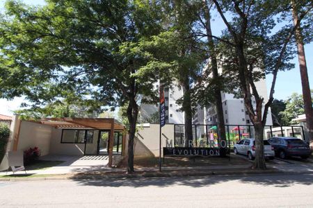 Apartamento para alugar com 69m², 2 quartos e 2 vagasFachada 