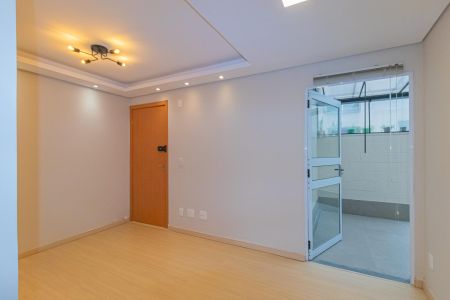 Sala de apartamento para alugar com 2 quartos, 50m² em Estância Velha, Canoas