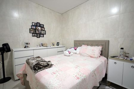 Casa à venda com 125m², 4 quartos e 2 vagasQuarto Suíte