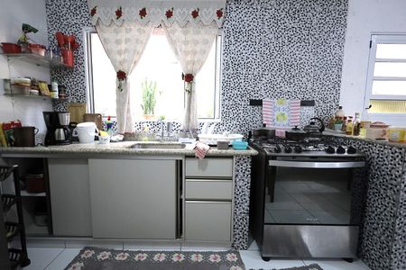 Casa à venda com 125m², 4 quartos e 2 vagasCozinha