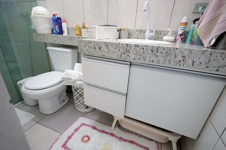 Casa à venda com 125m², 4 quartos e 2 vagasBanheiro Suíte