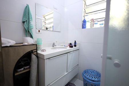 Banheiro de casa à venda com 4 quartos, 125m² em Vila Bela Vista, Santo André