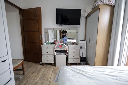 Casa à venda com 125m², 4 quartos e 2 vagasQuarto 3