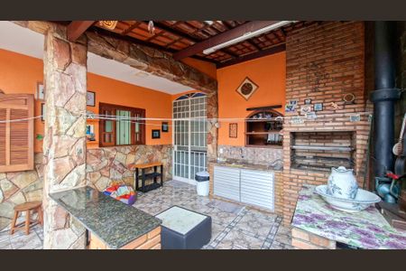 Casa à venda com 3 quartos, 150m² em Nova Vista, Belo Horizonte