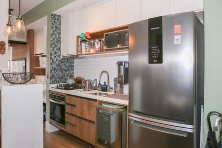 Apartamento à venda com 84m², 2 quartos e 2 vagasCozinha e Área de Serviço