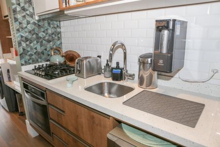 Apartamento à venda com 84m², 2 quartos e 2 vagasCozinha e Área de Serviço