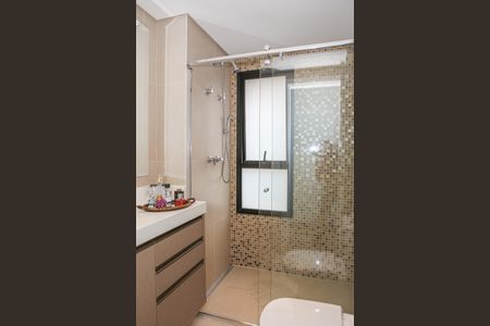 Apartamento à venda com 84m², 2 quartos e 2 vagasBanheiro da Suíte