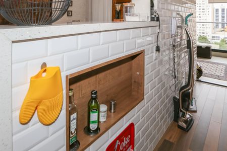 Apartamento à venda com 84m², 2 quartos e 2 vagasCozinha e Área de Serviço