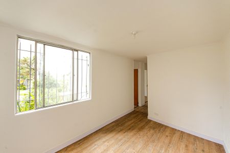 Sala de apartamento para alugar com 2 quartos, 45m² em Cidade Satelite Santa Barbara, São Paulo