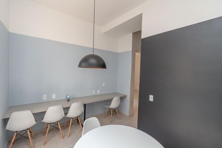 Apartamento para alugar com 54m², 2 quartos e 1 vagaÁrea comum - Estação de Trabalho 