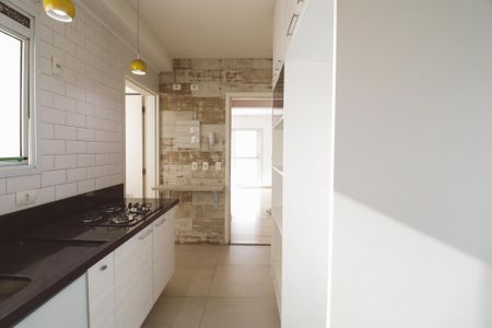 Apartamento à venda com 110m², 3 quartos e 2 vagasCozinha