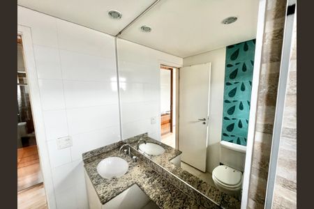 Apartamento à venda com 110m², 3 quartos e 2 vagas Apartamento à venda com 110m², 3 quartos e 2 vagasBanheiro da Suíte 3
