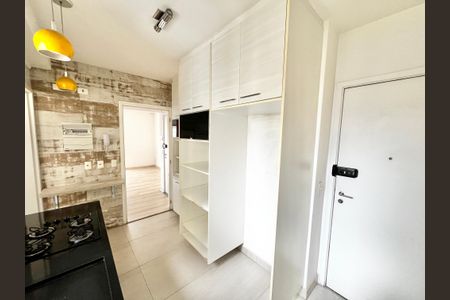 Apartamento à venda com 110m², 3 quartos e 2 vagas Apartamento à venda com 110m², 3 quartos e 2 vagasCozinha