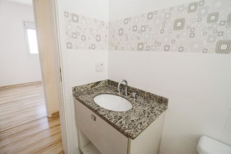Apartamento à venda com 110m², 3 quartos e 2 vagasBanheiro social