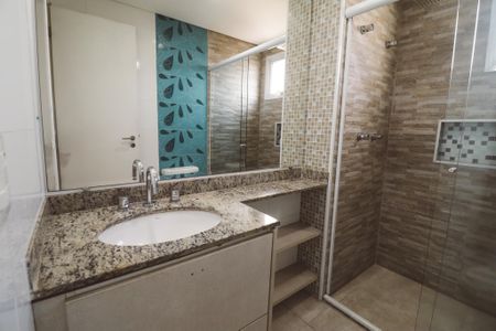 Apartamento à venda com 110m², 3 quartos e 2 vagasBanheiro da Suíte